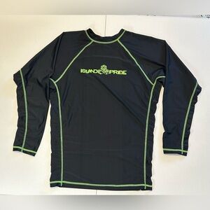 Island‎ Pride Rash Guard Men’s Size Medium Long Sleeve Black And Green Logo